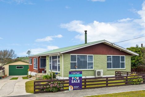 Photo of property in 11 Glendale Crescent, Holmes Hill, Oamaru, 9401