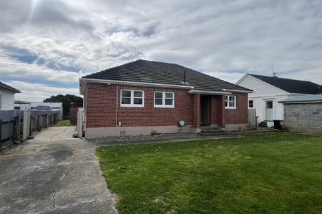 Photo of property in 111 Rangiora Avenue, Roslyn, Palmerston North, 4414