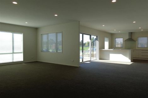 Photo of property in 11 Faringdon Boulevard, Rolleston, 7615