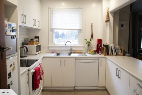 Photo of property in Zena Court, 11f6 Dufferin Street, Mount Victoria, Wellington, 6021