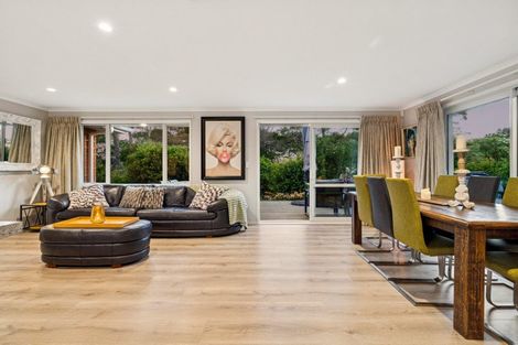 Photo of property in 70 Pohutukawa Parade, Riverhead, 0820