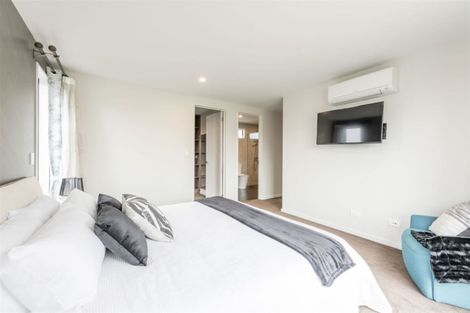Photo of property in 25 Little Gem Road, Hornby, Christchurch, 8025