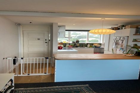 Photo of property in Harbour View Apartments, 147 Ohiro Road, Brooklyn, Wellington, 6021
