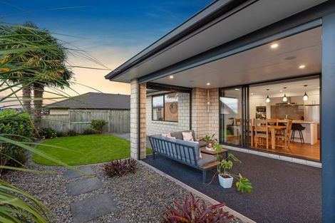 Photo of property in 6 Damien Place, Ohauiti, Tauranga, 3112