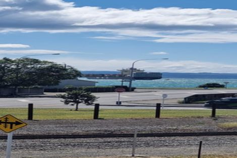 Photo of property in 2 Kenny Avenue, Ahuriri, Napier, 4110