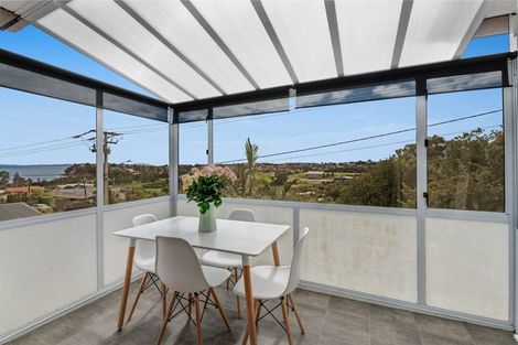 Photo of property in 6 Kauri Road, Stanmore Bay, Whangaparaoa, 0932