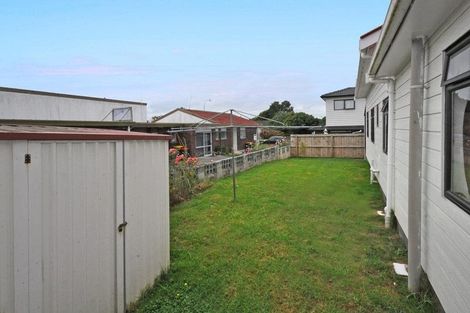 Photo of property in 12a Sturdee Road, Manurewa, Auckland, 2102
