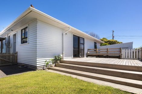 Photo of property in 157 Ngamotu Road, Spotswood, New Plymouth, 4310