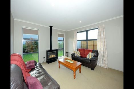 Photo of property in 8 Henley Close, Rolleston, 7614