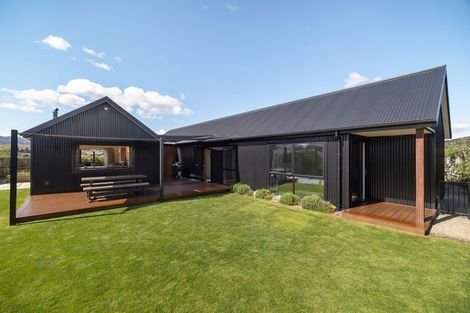 Photo of property in 49 Mount Nicholas Avenue, Wanaka, 9305