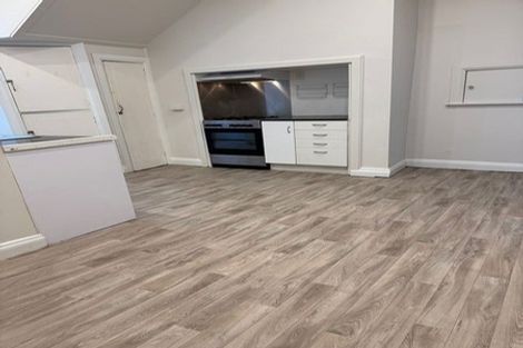 Photo of property in 22 Hanson Street, Mount Cook, Wellington, 6021