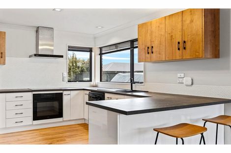 Photo of property in 14b Cameron Crescent, Rolleston, 7614