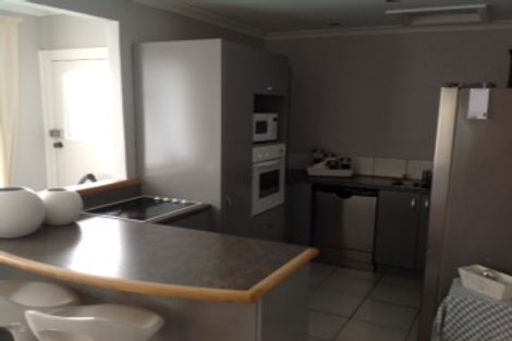 Photo of property in 20 Church Street, Tuakau, 2121