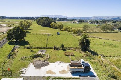 Photo of property in 48 James Line, Kelvin Grove, Palmerston North, 4414