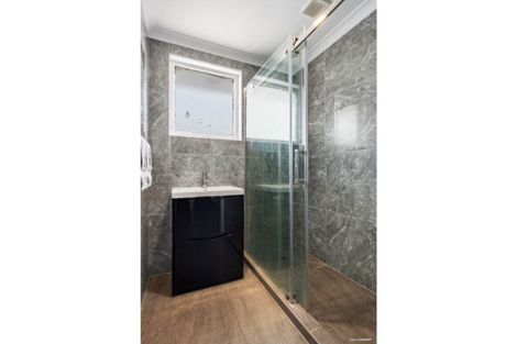 Photo of property in 30 James Street, Mangere East, Auckland, 2024