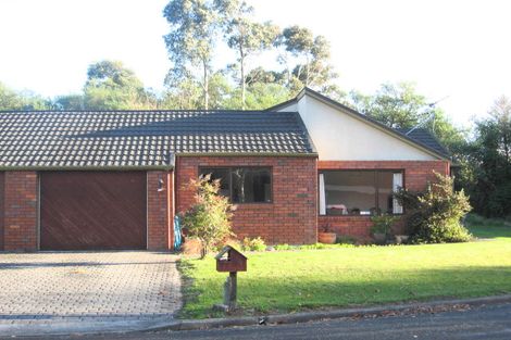 Photo of property in 4 Kew Grove, Raumati Beach, Paraparaumu, 5032