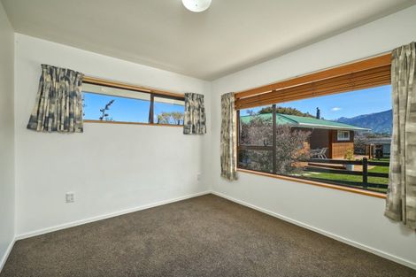 Photo of property in 213 Beach Road, Kaikoura, 7300