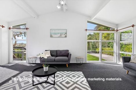 Photo of property in 38 D'oyly Drive, Stanmore Bay, Whangaparaoa, 0932