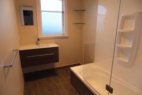Photo of property in 38 Moreland Avenue, Papanui, Christchurch, 8053
