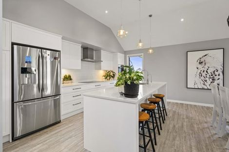 Photo of property in 131 Saint Kilda Road, Cambridge, 3434