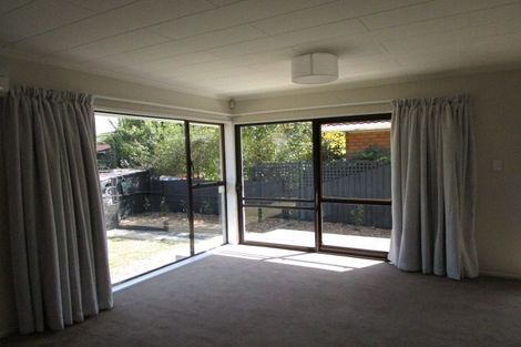 Photo of property in 1/10 Wadeley Road, Ilam, Christchurch, 8041