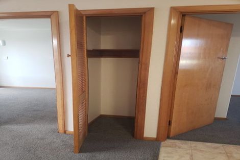 Photo of property in 23b Bayview Road, Bayview, Auckland, 0629