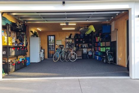 Photo of property in 128 Kupe Drive, Whitianga, 3510