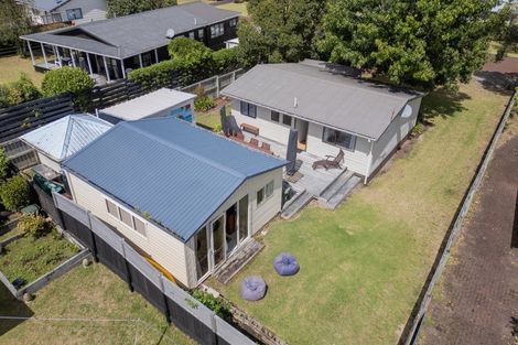 Photo of property in 9 Pauanui Beach Road, Pauanui, Hikuai, 3579