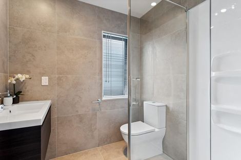 Photo of property in 15 Aquamarine Road, Rosehill, 2113