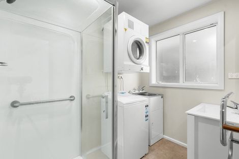 Photo of property in 2/22 Burdale Street, Riccarton, Christchurch, 8011