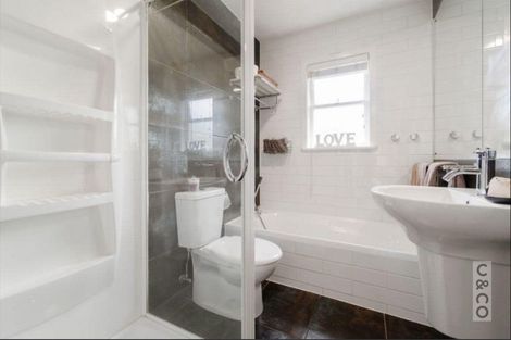 Photo of property in 94 Colwill Road, Massey, Auckland, 0614