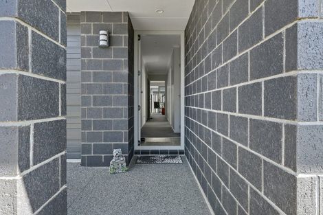 Photo of property in 70 Sentinel Avenue, Omokoroa, 3114