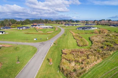 Photo of property in 75 Hartwell Drive, Kelvin Grove, Palmerston North, 4470