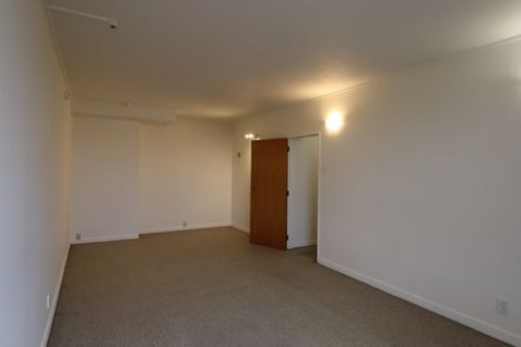 Photo of property in Hobson Court Flats, 87/70u Hobson Street, Thorndon, Wellington, 6011