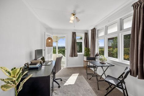 Photo of property in 1a Captain Street, Helensville, 0800