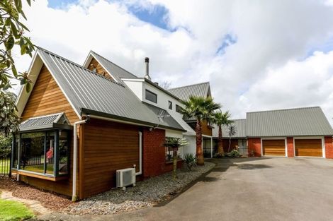 Photo of property in 697 Frankley Road, Hurworth, New Plymouth, 4371