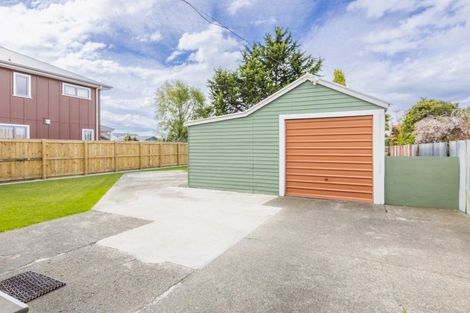 Photo of property in 42 Barker Road, Marewa, Napier, 4110