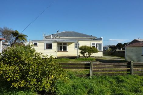 Photo of property in 53 Peel Street, Westport, 7825