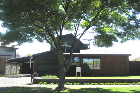 Photo of property in 4 Elvira Court, Bishopdale, Christchurch, 8053