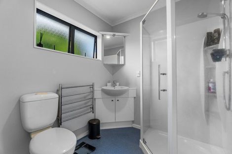 Photo of property in 110 Ayrshire Drive, Grandview Heights, Hamilton, 3200