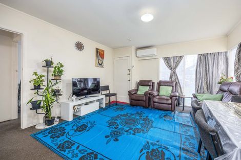 Photo of property in 28 Landscape Road, Papatoetoe, Auckland, 2025