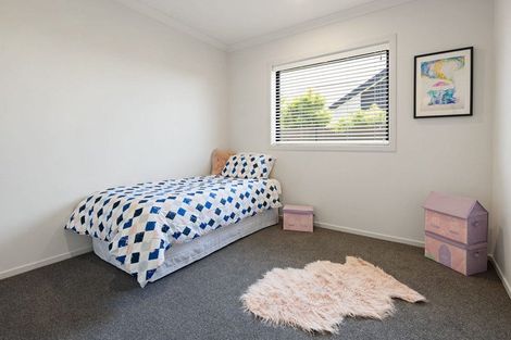 Photo of property in 44 Norfolk Drive, Cambridge, 3434