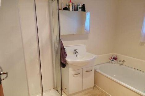 Photo of property in 64 Angelo Avenue, Howick, Auckland, 2014