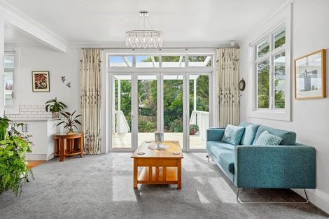Photo of property in 23 Shortland Street, Regent, Whangarei, 0112