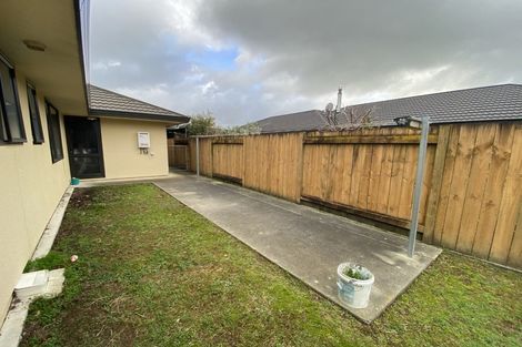 Photo of property in 8 Boston Parade, Kelvin Grove, Palmerston North, 4414