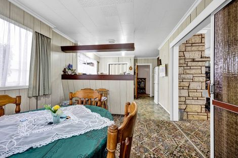 Photo of property in 433 Broadway, Stratford, 4332