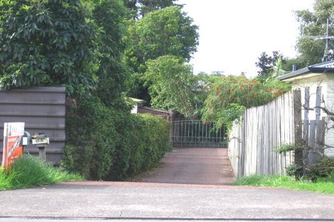 Photo of property in 19a Don Buck Road, Massey, Auckland, 0614