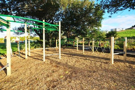 Photo of property in 72 Landmark Terrace, Orewa, 0931