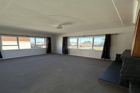 Photo of property in 18 Seyton Street, Stratford, 4332