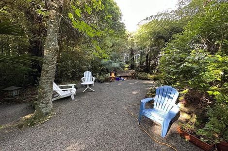 Photo of property in 23b Kakariki Grove, Waikanae, 5036